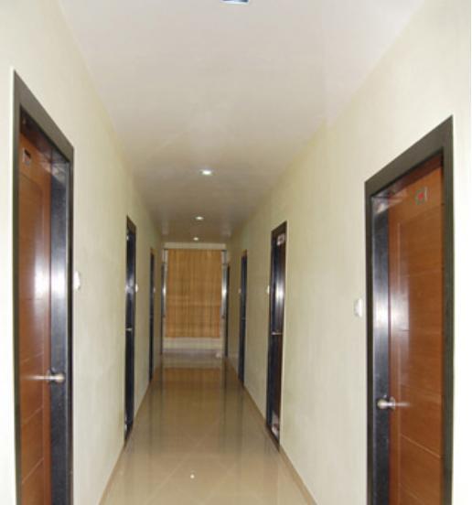 Balaji Grand Hotell Kākināda Eksteriør bilde