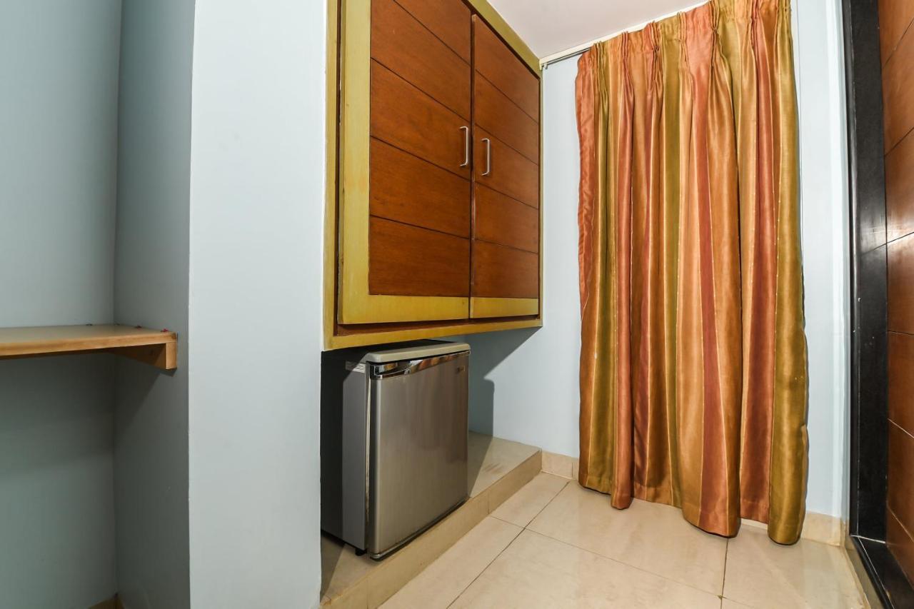 Balaji Grand Hotell Kākināda Eksteriør bilde